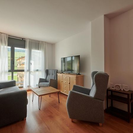 Hauzify I Apartament Bella Molina Alp Exterior photo