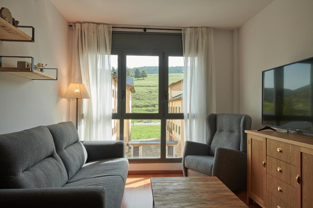 Hauzify I Apartament Bella Molina Alp Exterior photo